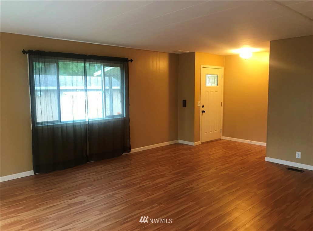 2917 Russell Road Centralia, WA 98531 - Photo 8 of 25 Gallery Image 8