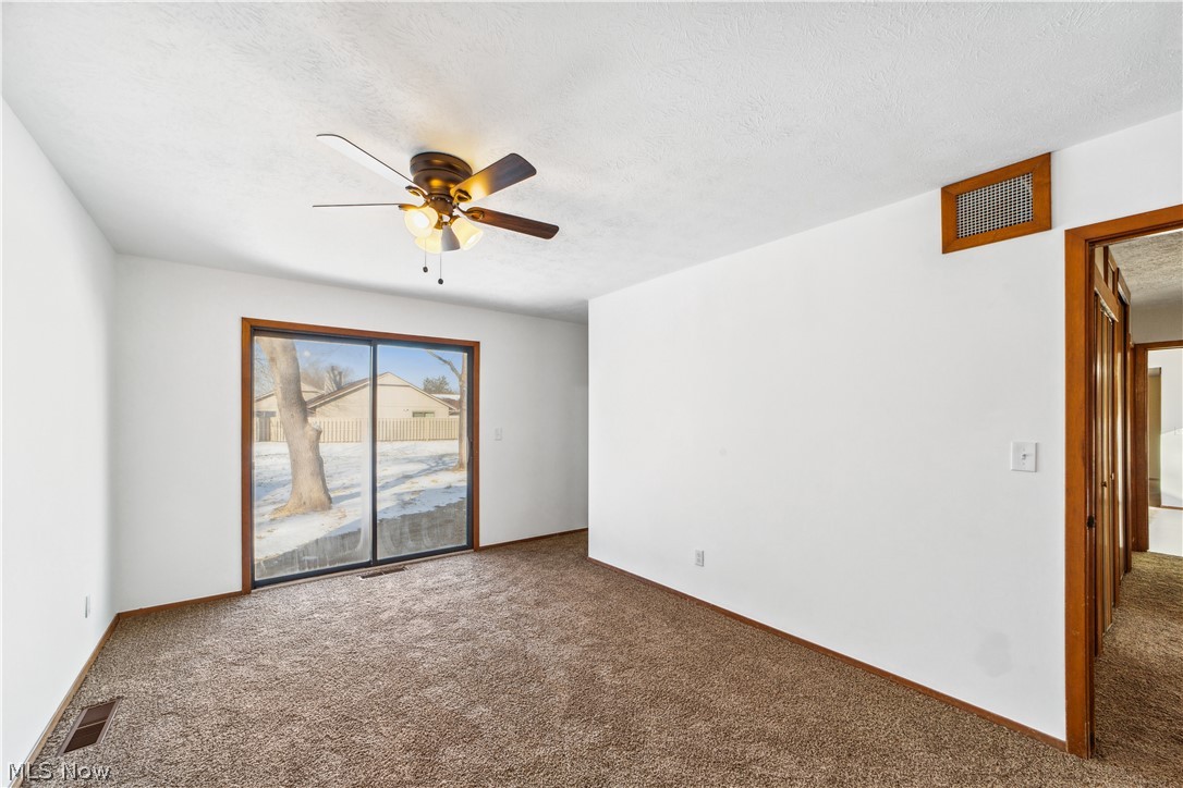 10838 Gate Post Road Strongsville, OH 44149 - Photo 24 of 37 Gallery Image 24