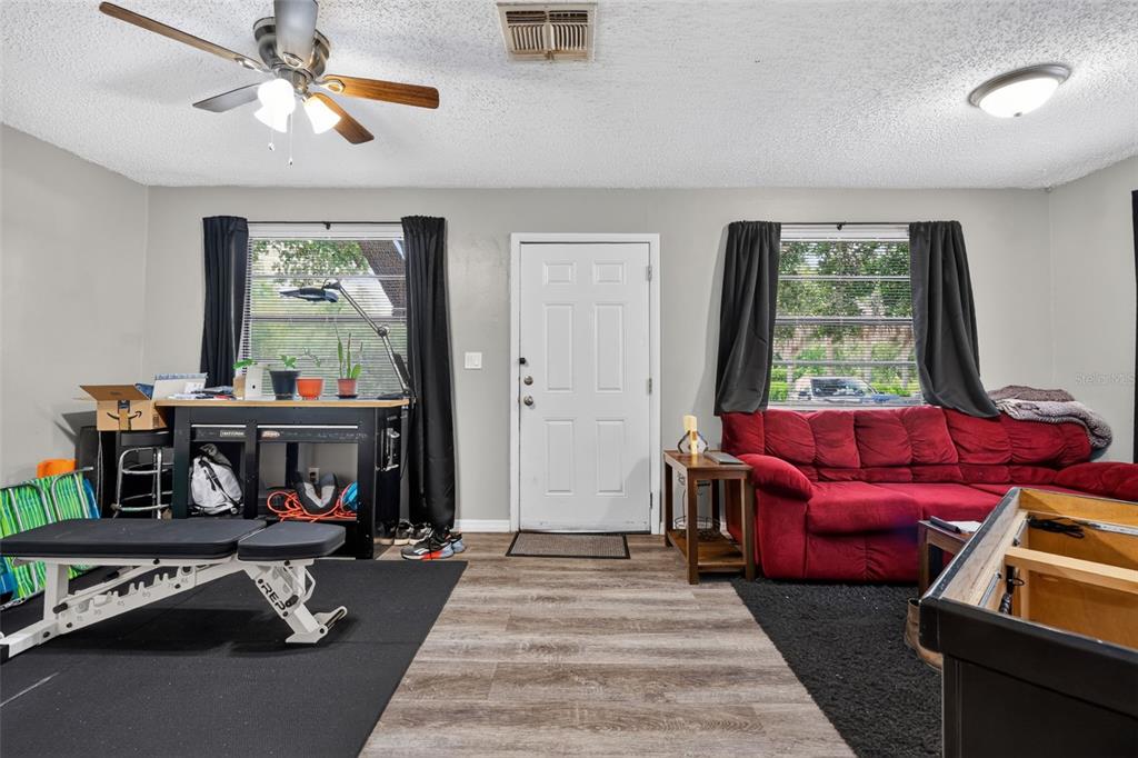 397 2nd Street Southwest Largo, FL 33770 - Photo 18 of 25