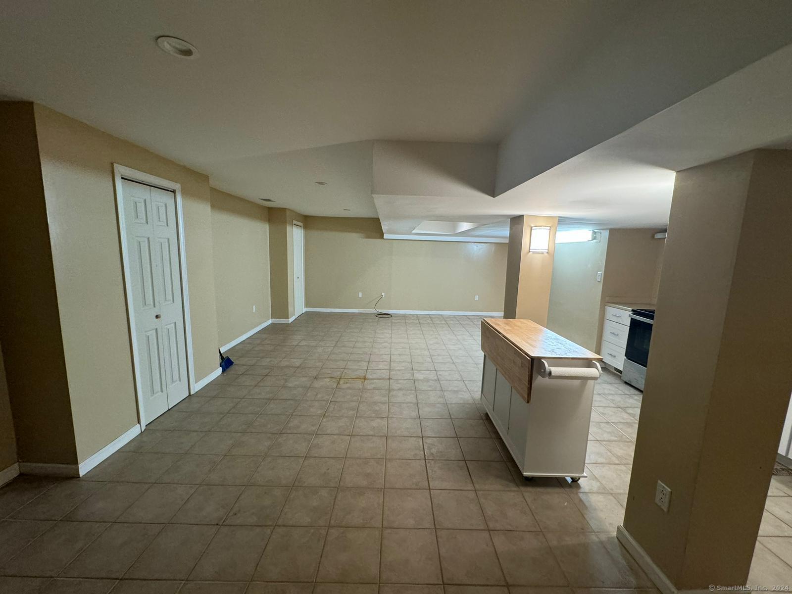 59 Gilbert Lane Branford, CT 06405 - Photo 33 of 40