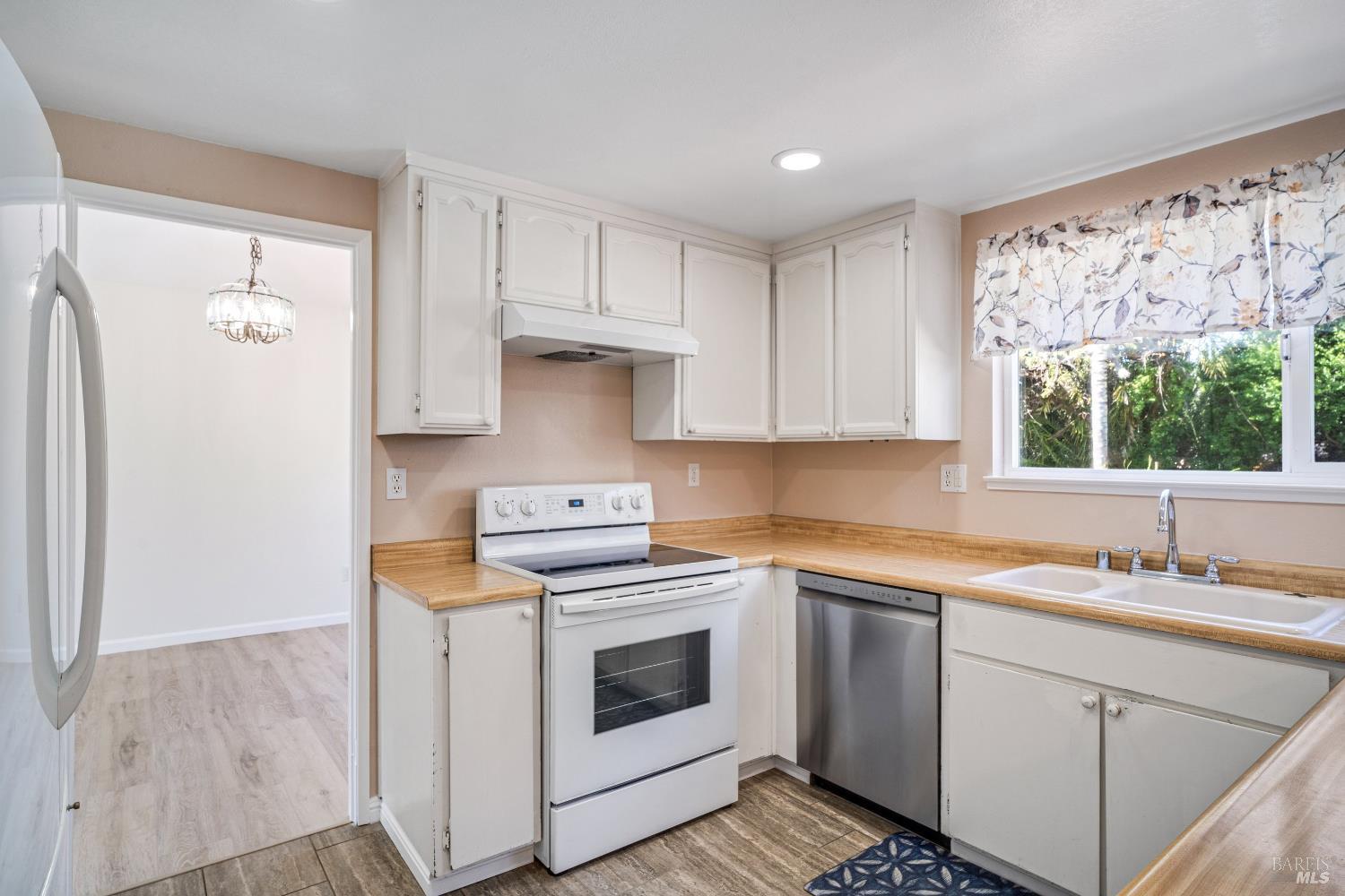 4491 Filbert Court Rohnert Park, CA 94928 - Photo 22 of 42