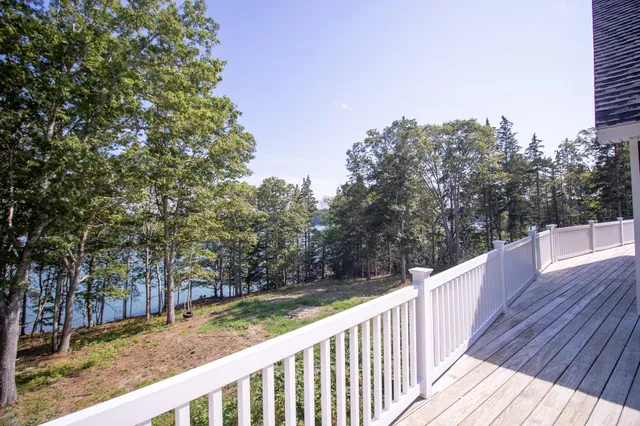 $1,299,000 | 36 Treasure Lane, Deer Isle, ME 04627