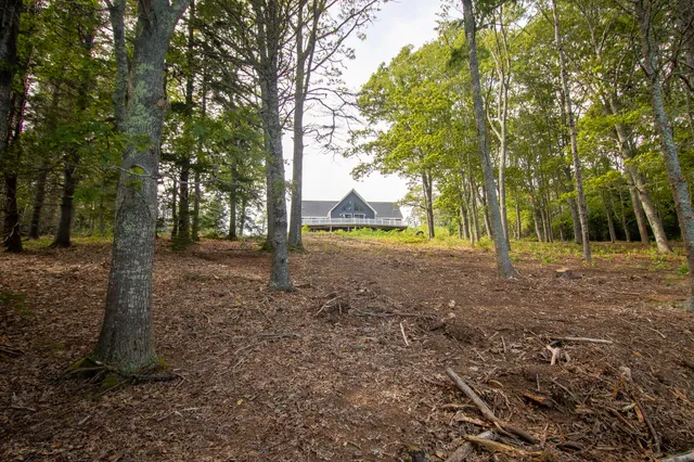 $1,275,000 | 36 Treasure Lane, Deer Isle, ME 04627