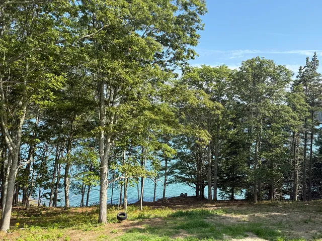 $1,275,000 | 36 Treasure Lane, Deer Isle, ME 04627