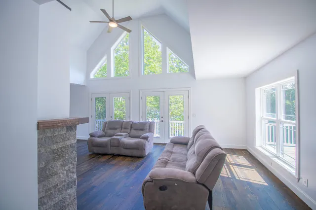 $1,299,000 | 36 Treasure Lane, Deer Isle, ME 04627