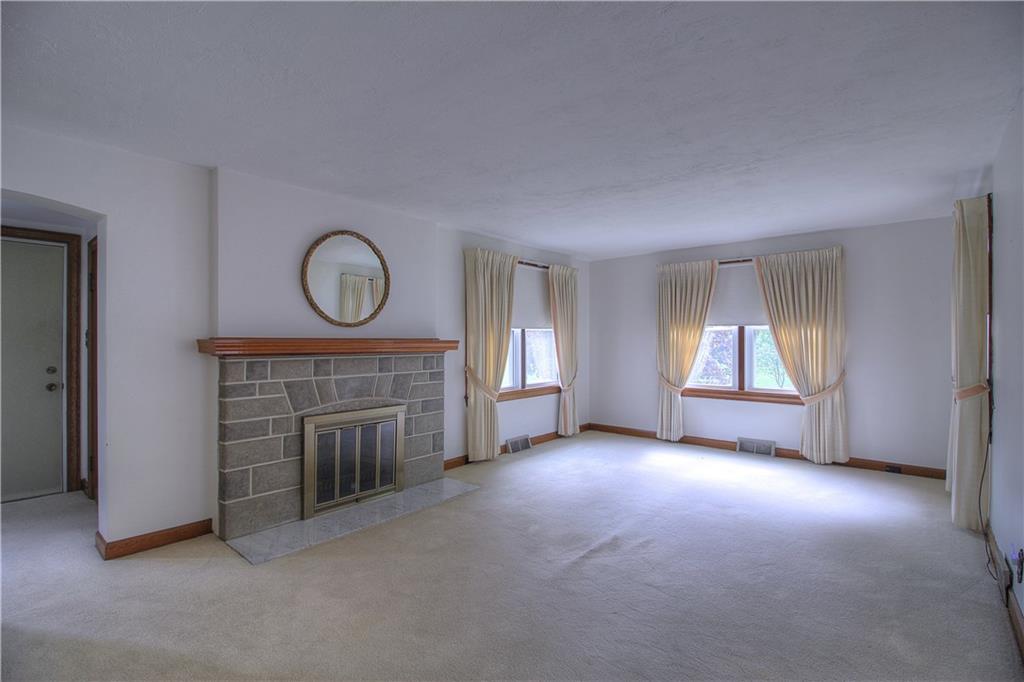 6414 Tuscarawas Road Midland, PA 15059 - Photo 11 of 24 Gallery Image 11
