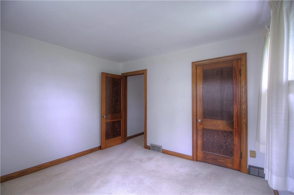 6414 Tuscarawas Road Midland, PA 15059 - Photo 13 of 24 Gallery Image 13