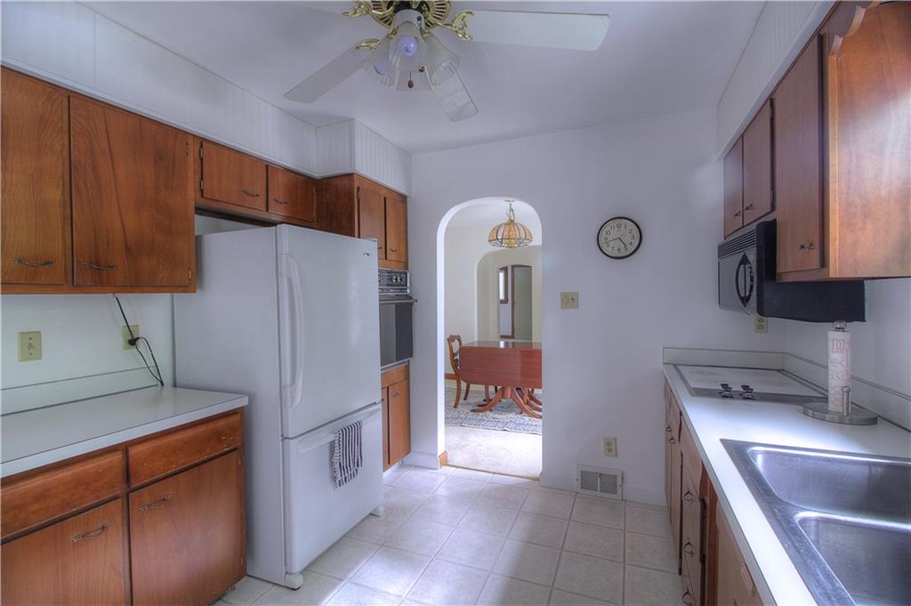 6414 Tuscarawas Road Midland, PA 15059 - Photo 20 of 24 Gallery Image 20