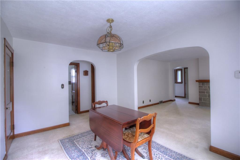 6414 Tuscarawas Road Midland, PA 15059 - Photo 8 of 24 DINING ROOM