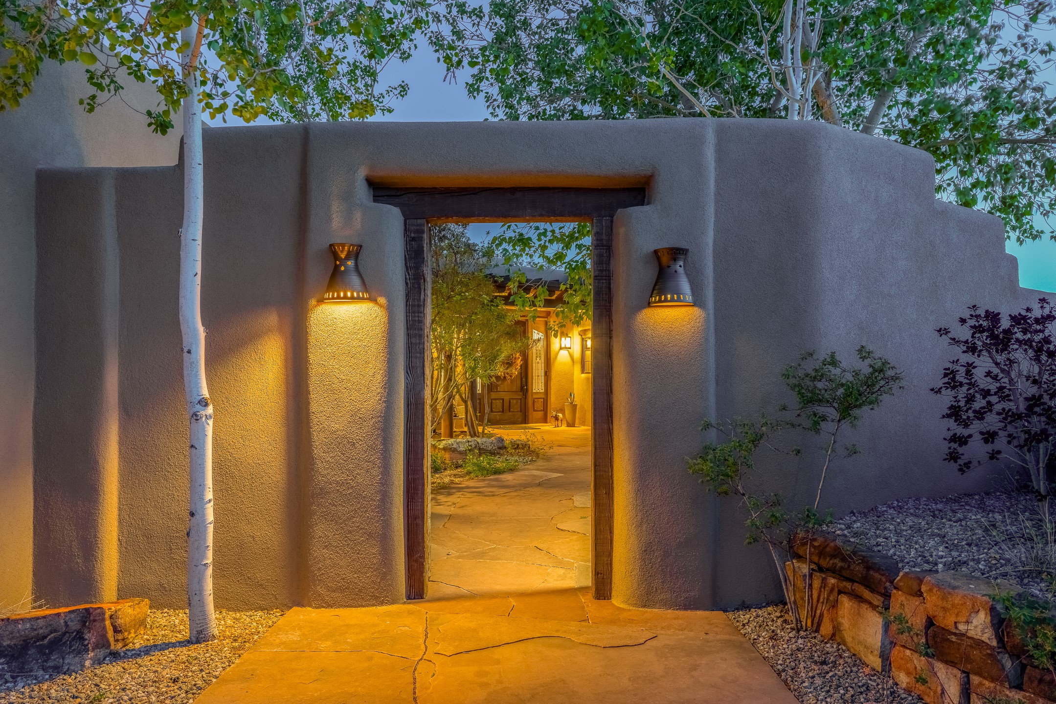 148 Barranca Road Santa Fe, NM 87501 - Photo 7 of 86 Entry to the courtyard