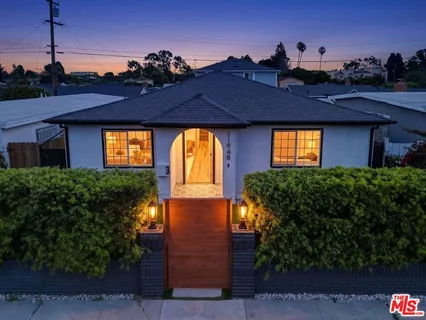 $1,299,000 | 11948 Culver Drive, Culver City, CA 90230