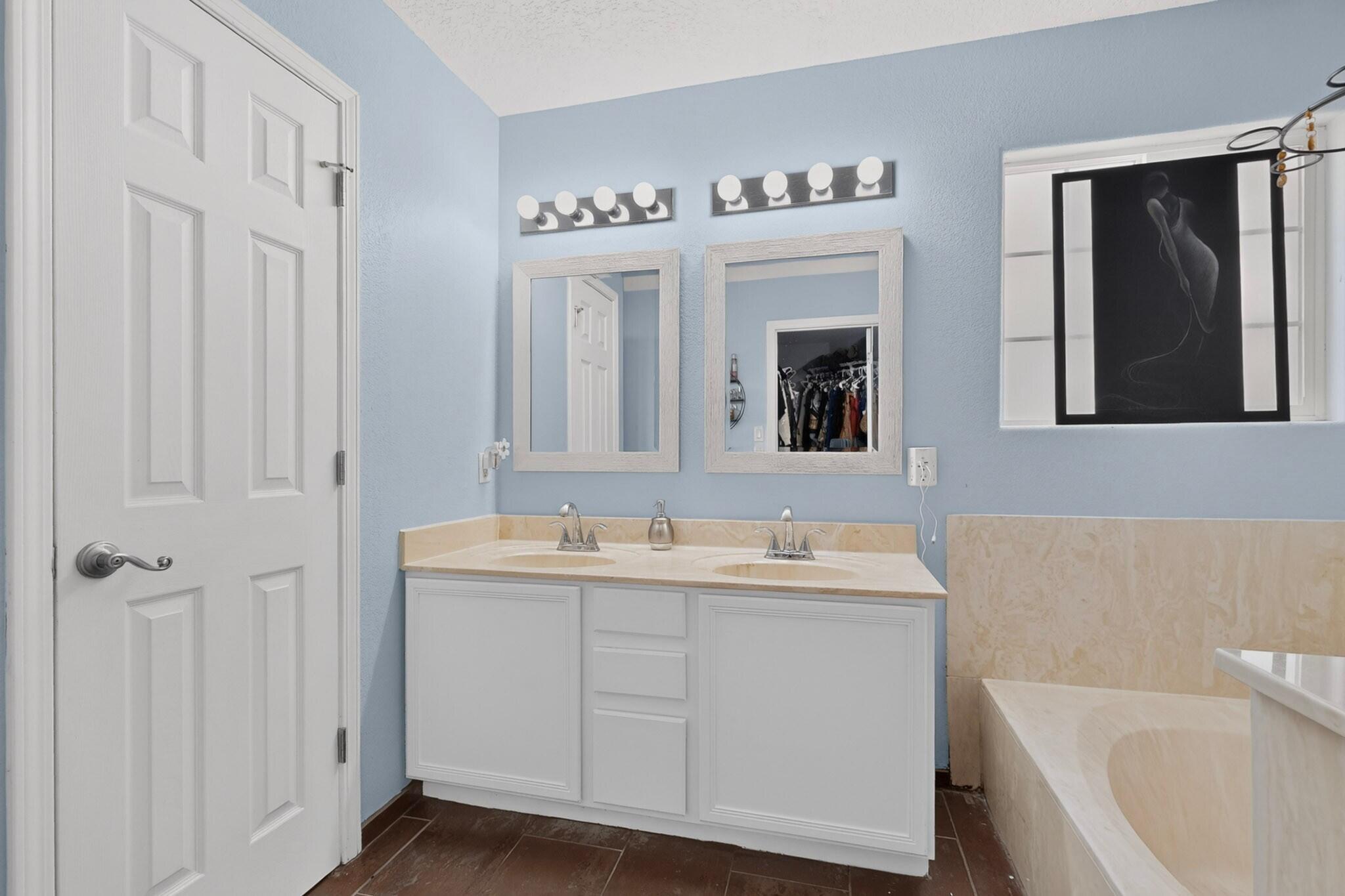6512 Hurley Court Northeast Rio Rancho, NM 87144 - Photo 17 of 50 Gallery Image 17