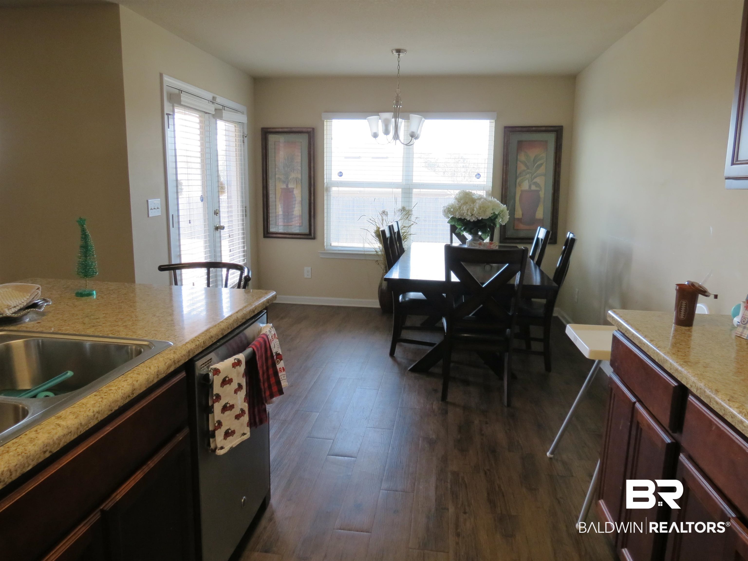 413 Arbury Lane Mobile, AL 36608 - Photo 6 of 13 Kitchen