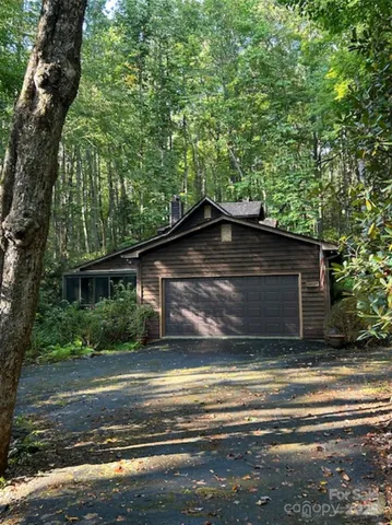 $525,000 | 76 Azalea Court, Sapphire, NC 28774