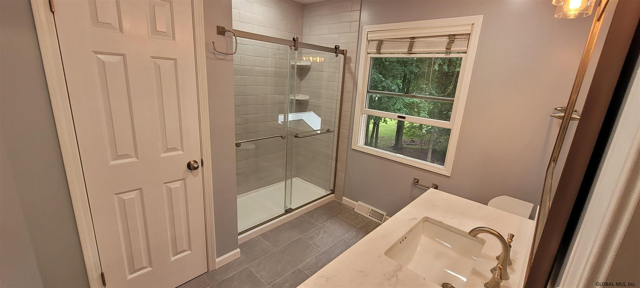22 Nadeau Road Halfmoon, NY 12065 - Photo 15 of 26 Photo 16