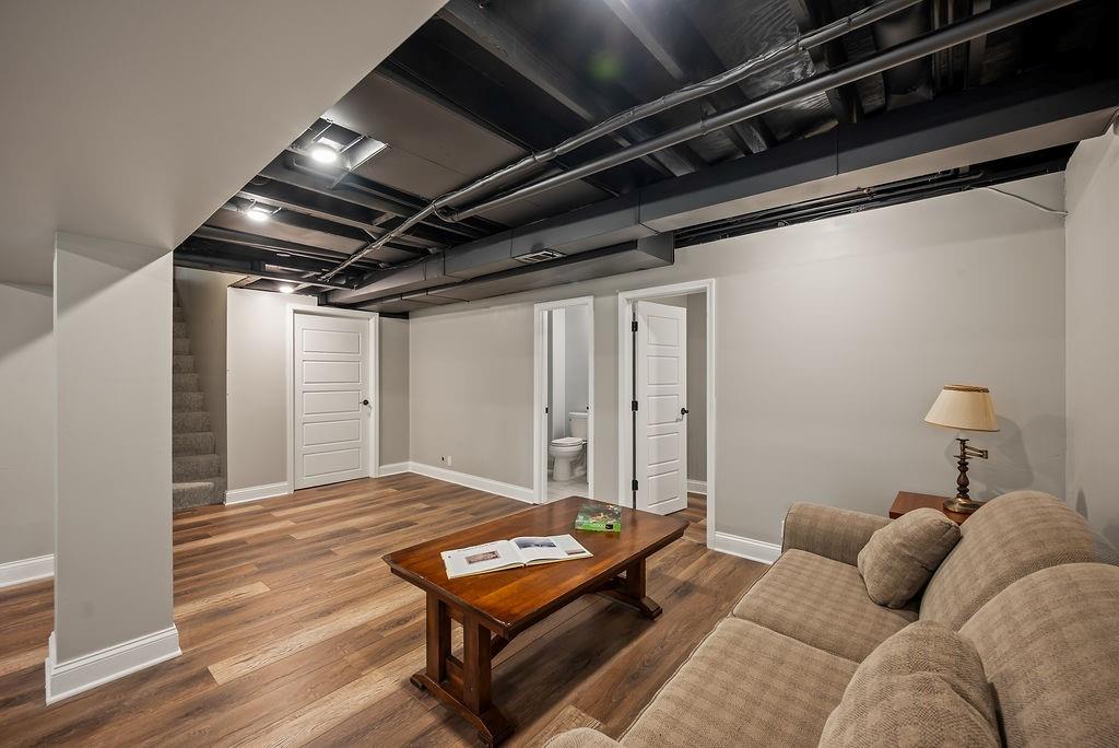 12304 Nieman Road Overland Park, KS 66213 - Photo 22 of 30