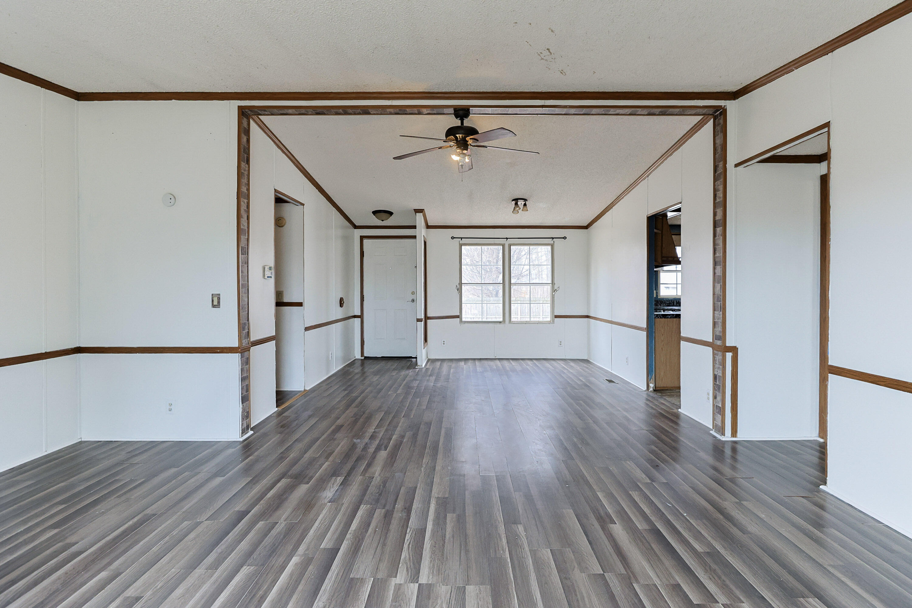 60123 Dailey Road Cassopolis, MI 49031 - Photo 12 of 43 Living Room