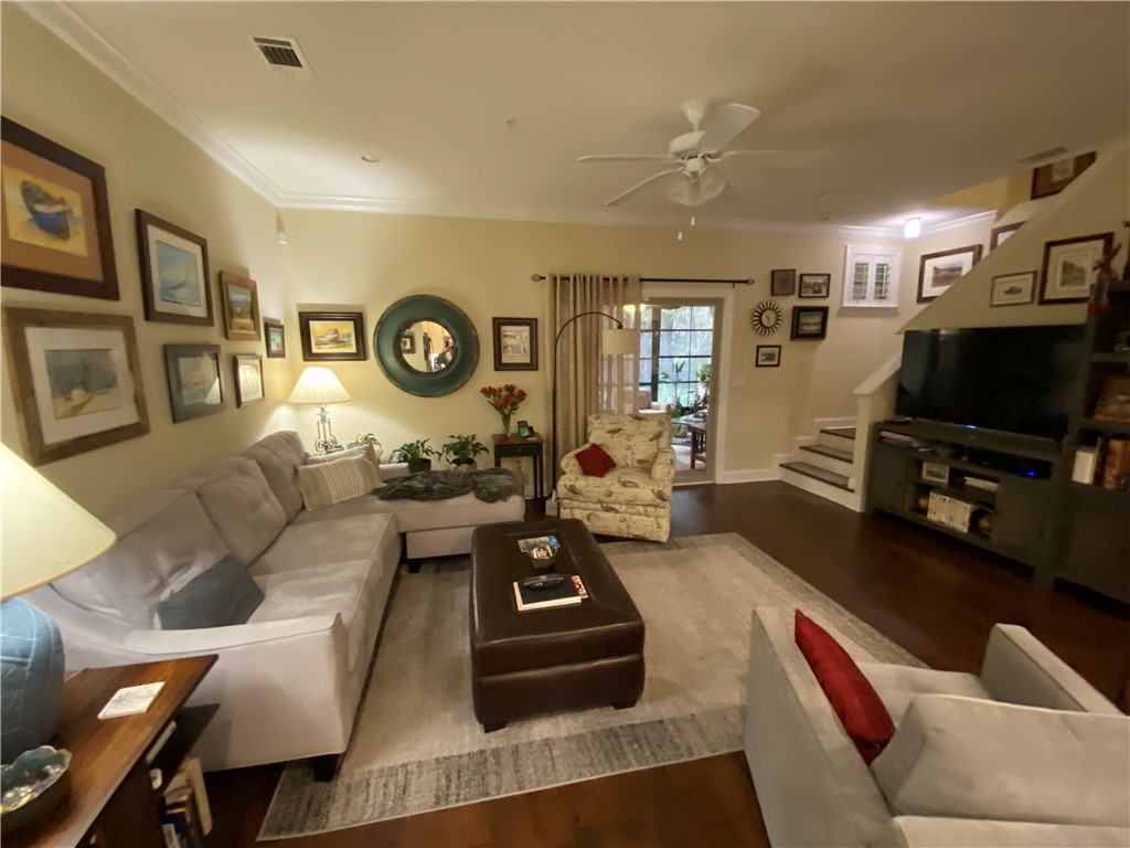 803 Reserve Lane St. Simons Island, GA 31522 - Photo 7 of 11 den