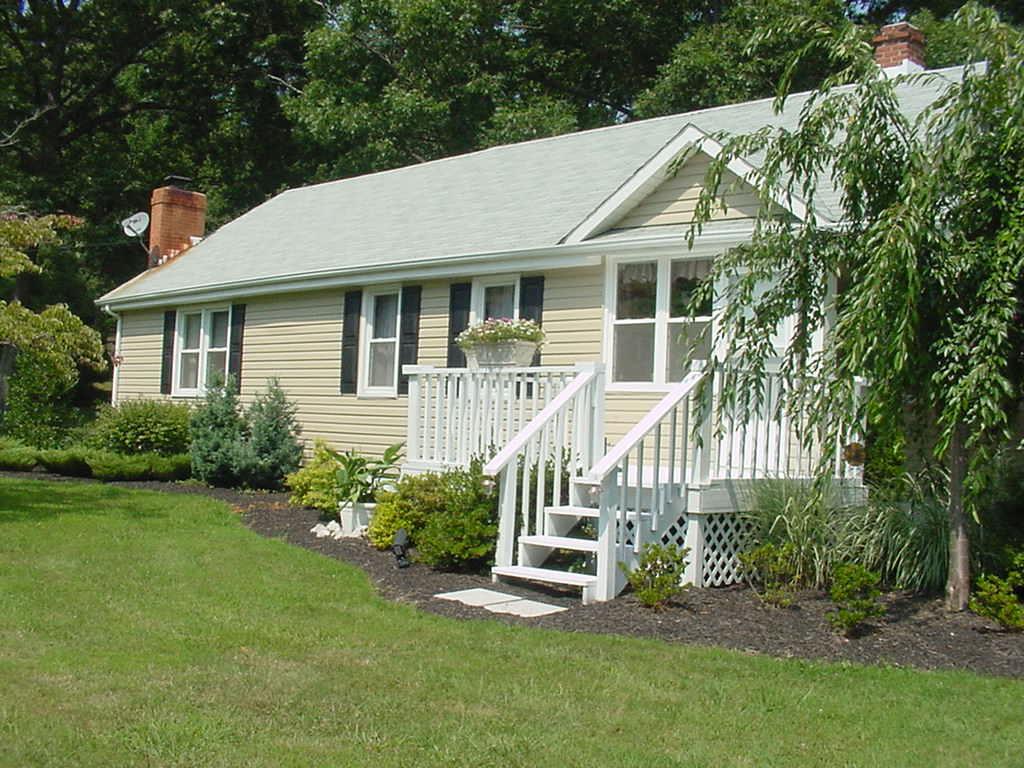 4989 Keffer Road Catawba, VA 24070 - Photo 1 of 7 FRONT