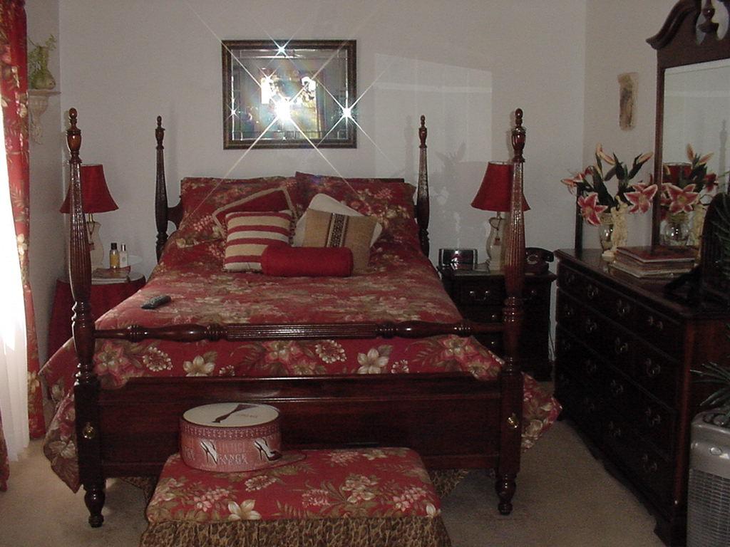 4989 Keffer Road Catawba, VA 24070 - Photo 5 of 7 MASTER BEROOM