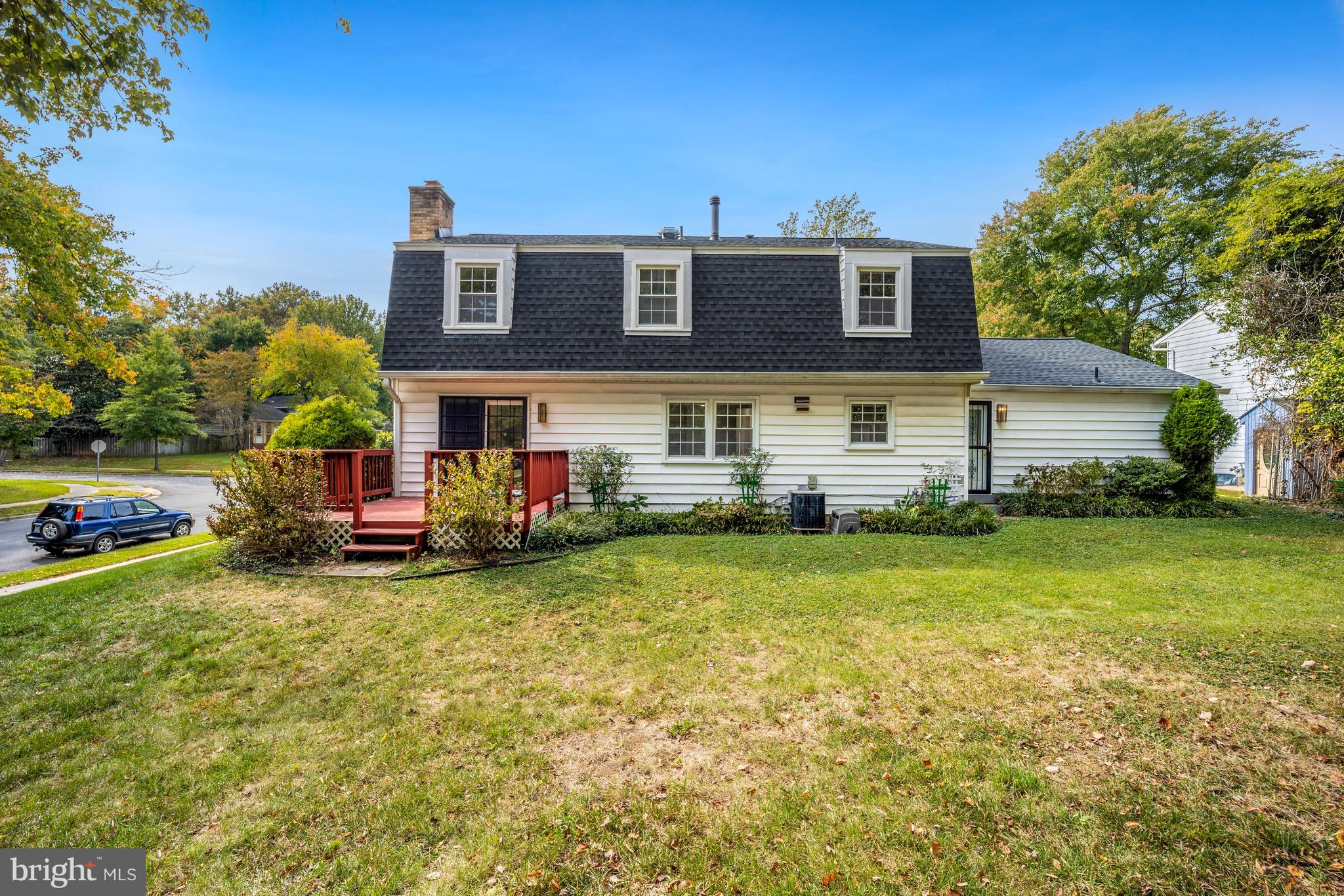 9110 Ivanhoe Road Fort Washington, MD 20744 - Photo 46 of 57 Large rear yard