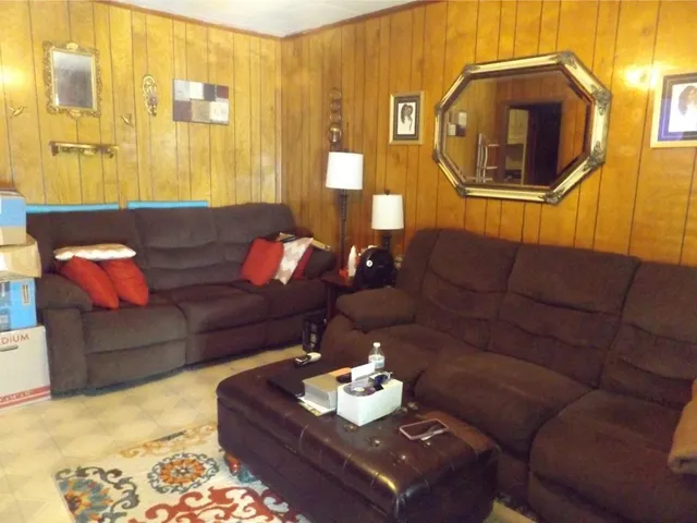 $88,500 | 1275 White, Natchez, MS 39120