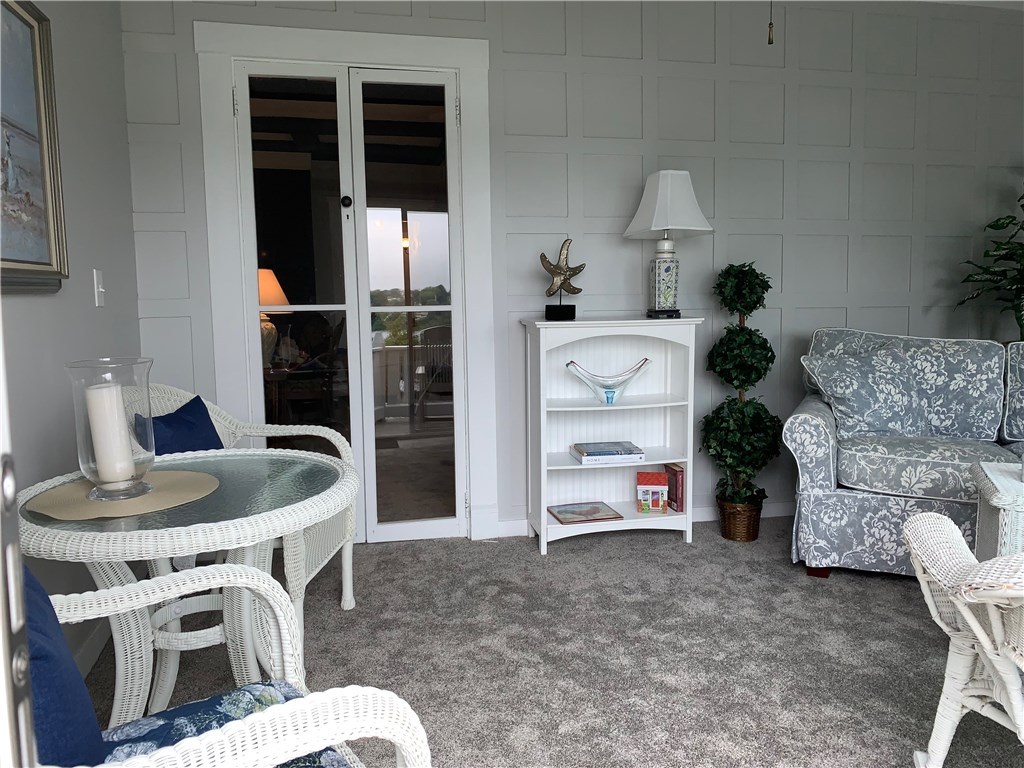 44 Bliss Mine Road, Unit 3 Middletown, RI 02842 - Photo 17 of 35 Sun Room