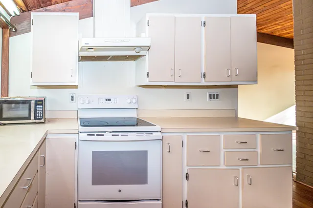 $375,000 | 112 Wylie Court, Conway, NH 03860