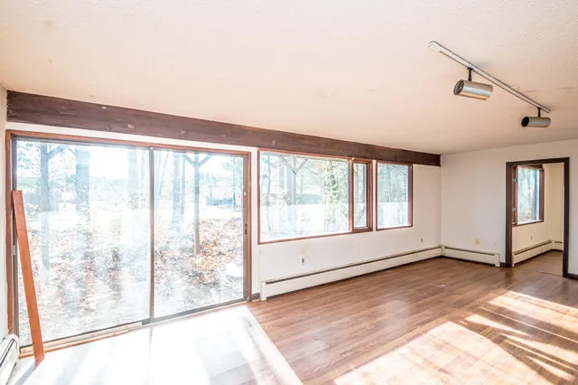 $375,000 | 112 Wylie Court, Conway, NH 03860