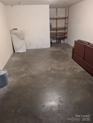 $3,000 | 841 West 4th Street, Charlotte, NC 28202