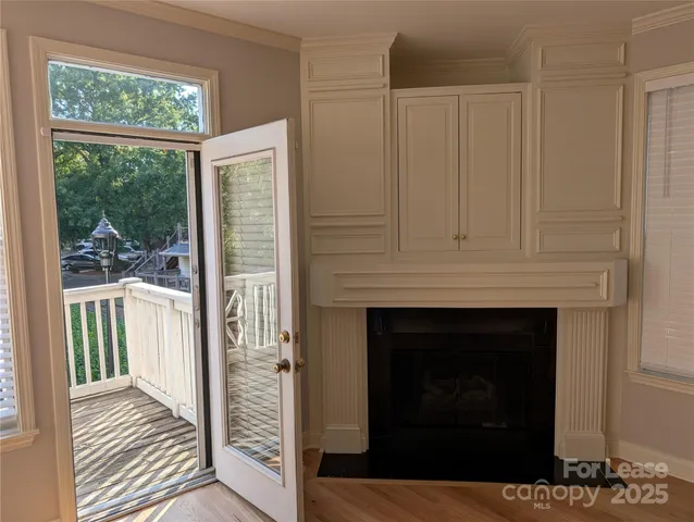 $3,000 | 841 West 4th Street, Charlotte, NC 28202