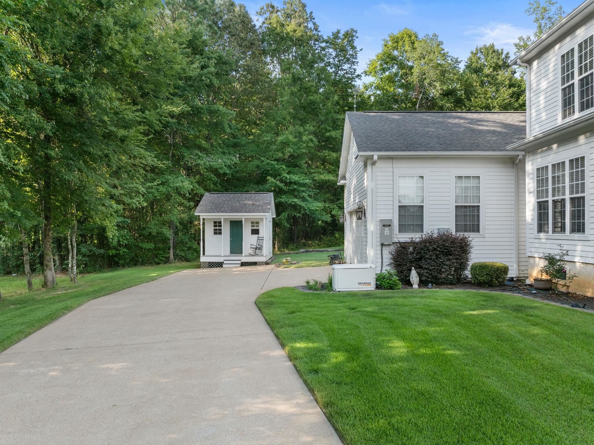 20 Tadpole Lane Corinth, MS 38834 - Photo 29 of 38 a front view of a house with a garden