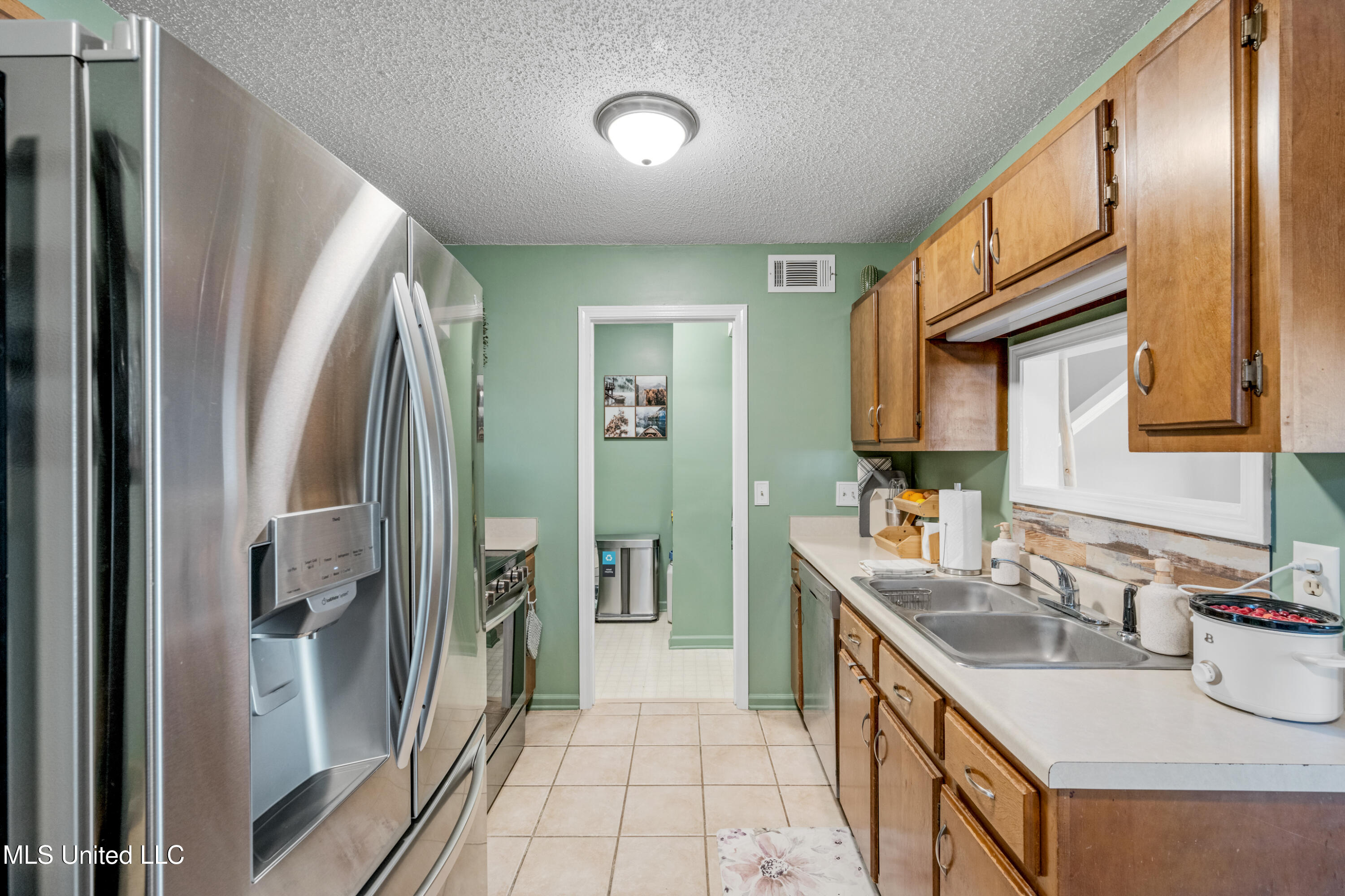 516 Village Cove Hernando, MS 38632 - Photo 16 of 24 516 Village Cove-20