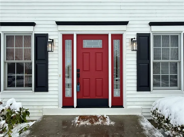 $4,200 | 175 Crown Royal Drive, Amherst, NY 14221