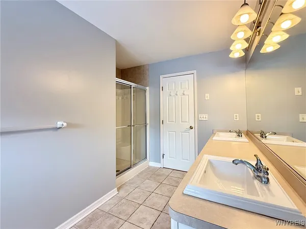 $4,200 | 175 Crown Royal Drive, Amherst, NY 14221