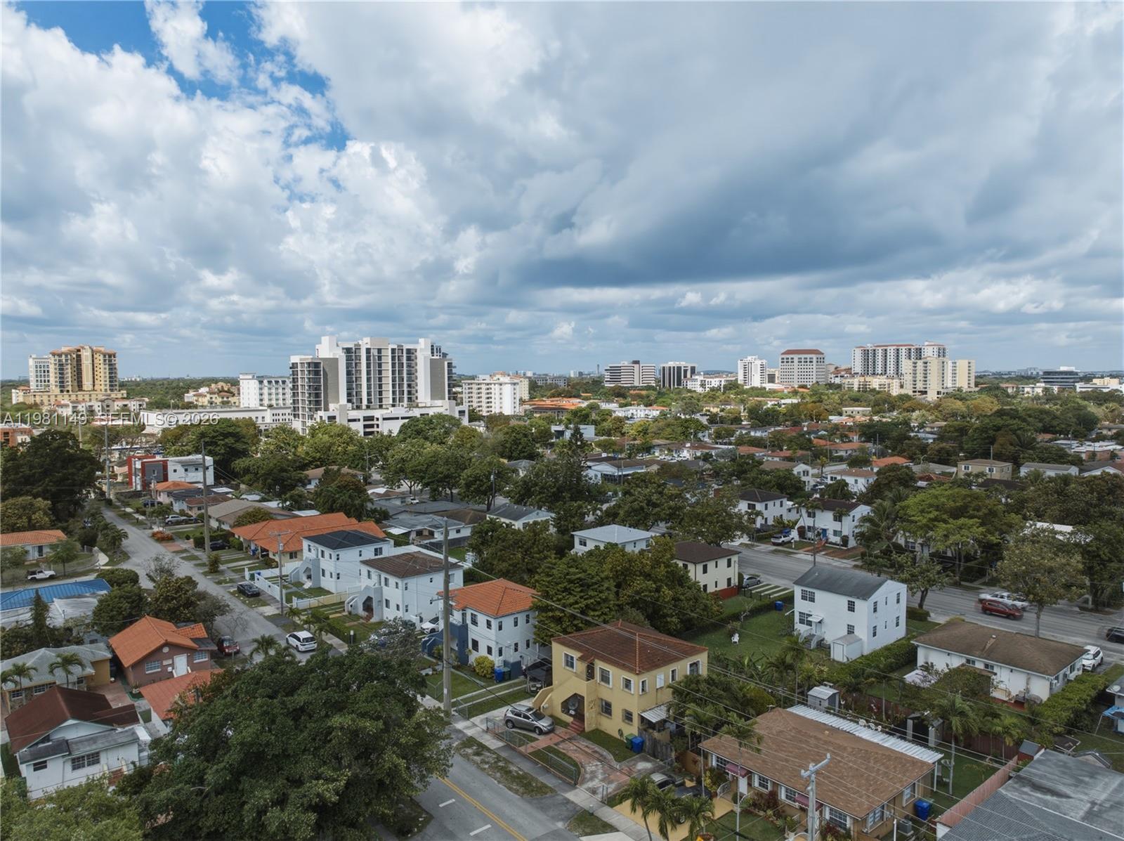 3501 Southwest 16th Terrace Miami, FL 33145 - Photo 10 of 14