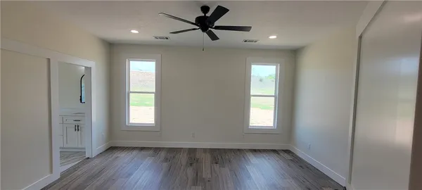 $579,900 | 1439 Lone Star Lane, Franklin, TX 77856