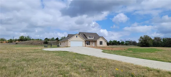 $579,900 | 1439 Lone Star Lane, Franklin, TX 77856