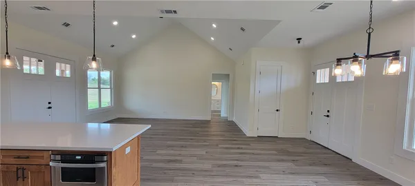 $579,900 | 1439 Lone Star Lane, Franklin, TX 77856