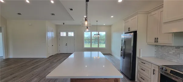 $579,900 | 1439 Lone Star Lane, Franklin, TX 77856