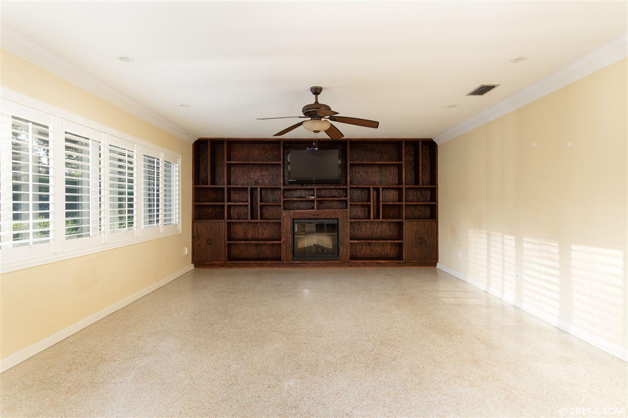 325 Northwest 29th Street Gainesville, FL 32607 - Photo 3 of 22 Gallery Image 3