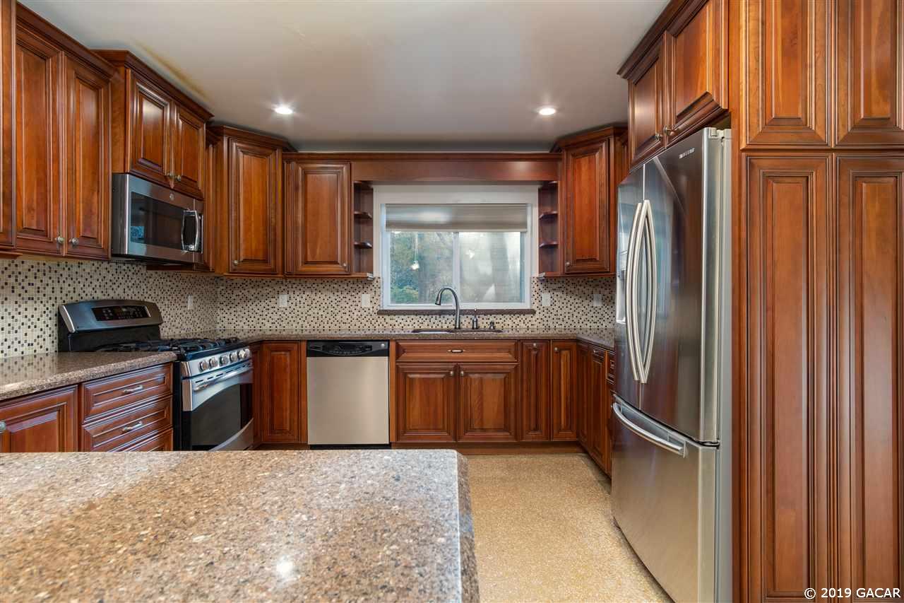 325 Northwest 29th Street Gainesville, FL 32607 - Photo 7 of 22 Gallery Image 7