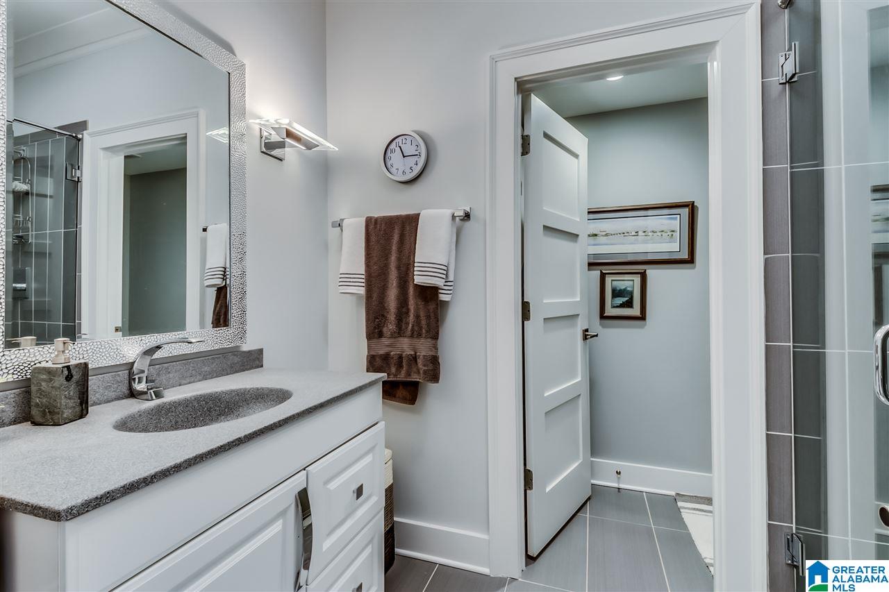 5008 Altamont Road South Birmingham, AL 35222 - Photo 39 of 50