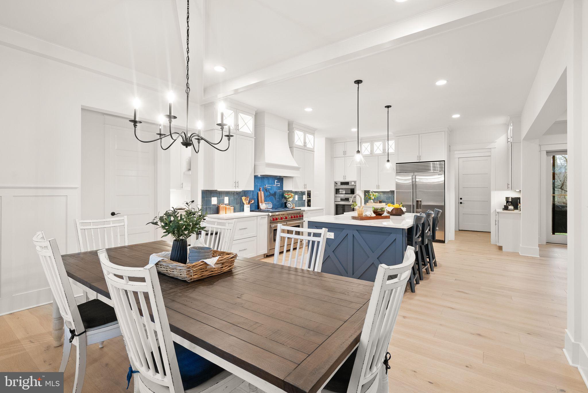 17819 Yatton Road Round Hill, VA 20141 - Photo 26 of 92 Exquisite Ceiling treatments, White Oak Floors