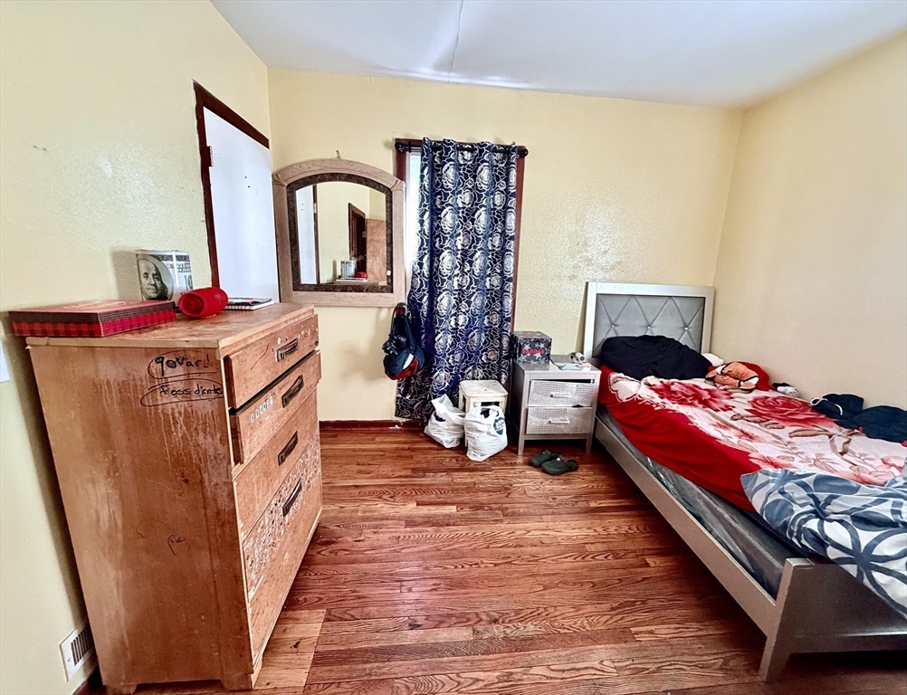 459-461 Armory Street Springfield, MA 01104 - Photo 4 of 8