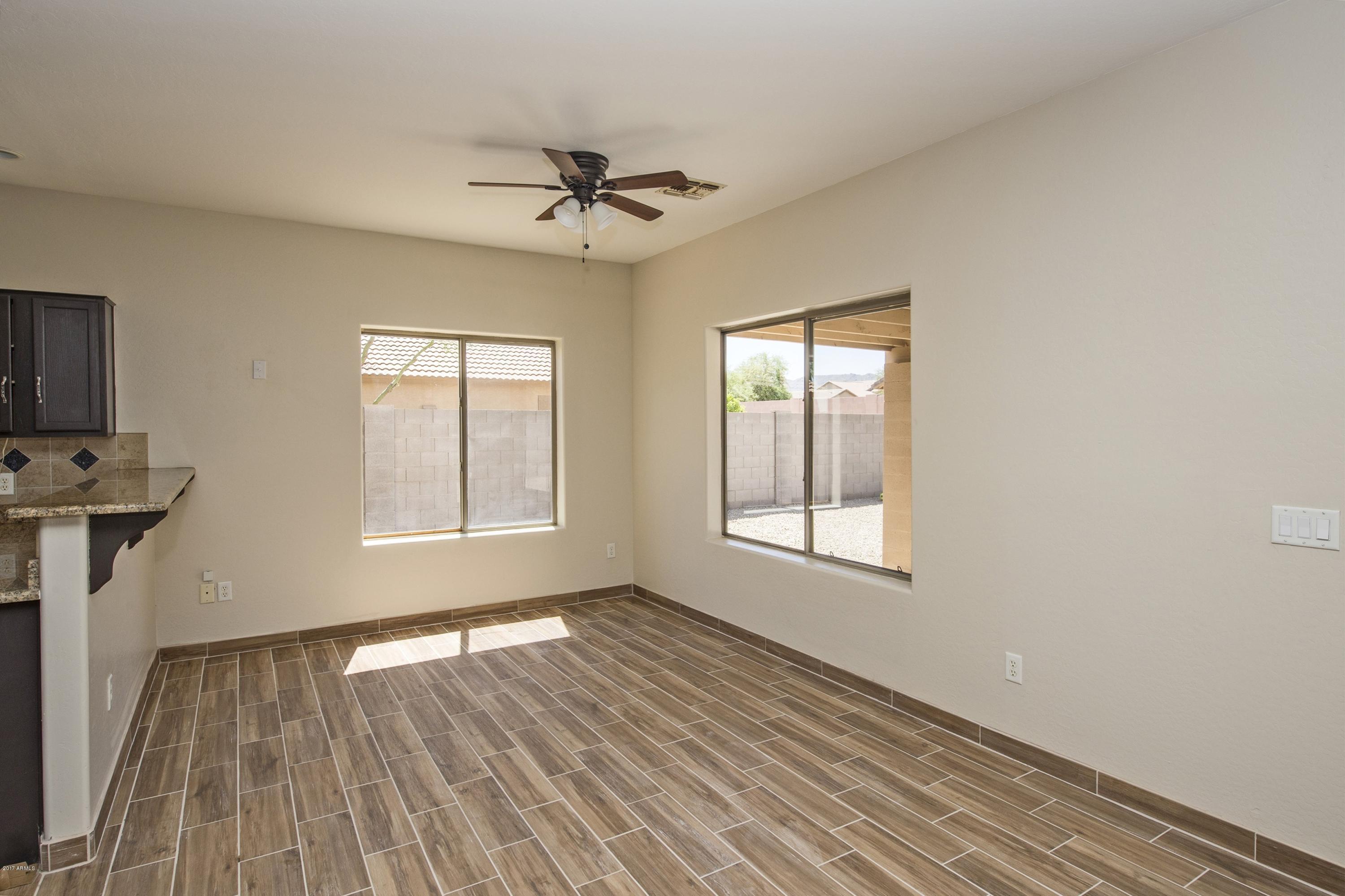 1611 West Fremont Rd. Phoenix, AZ 85041 - Photo 5 of 16 006_Dining Area