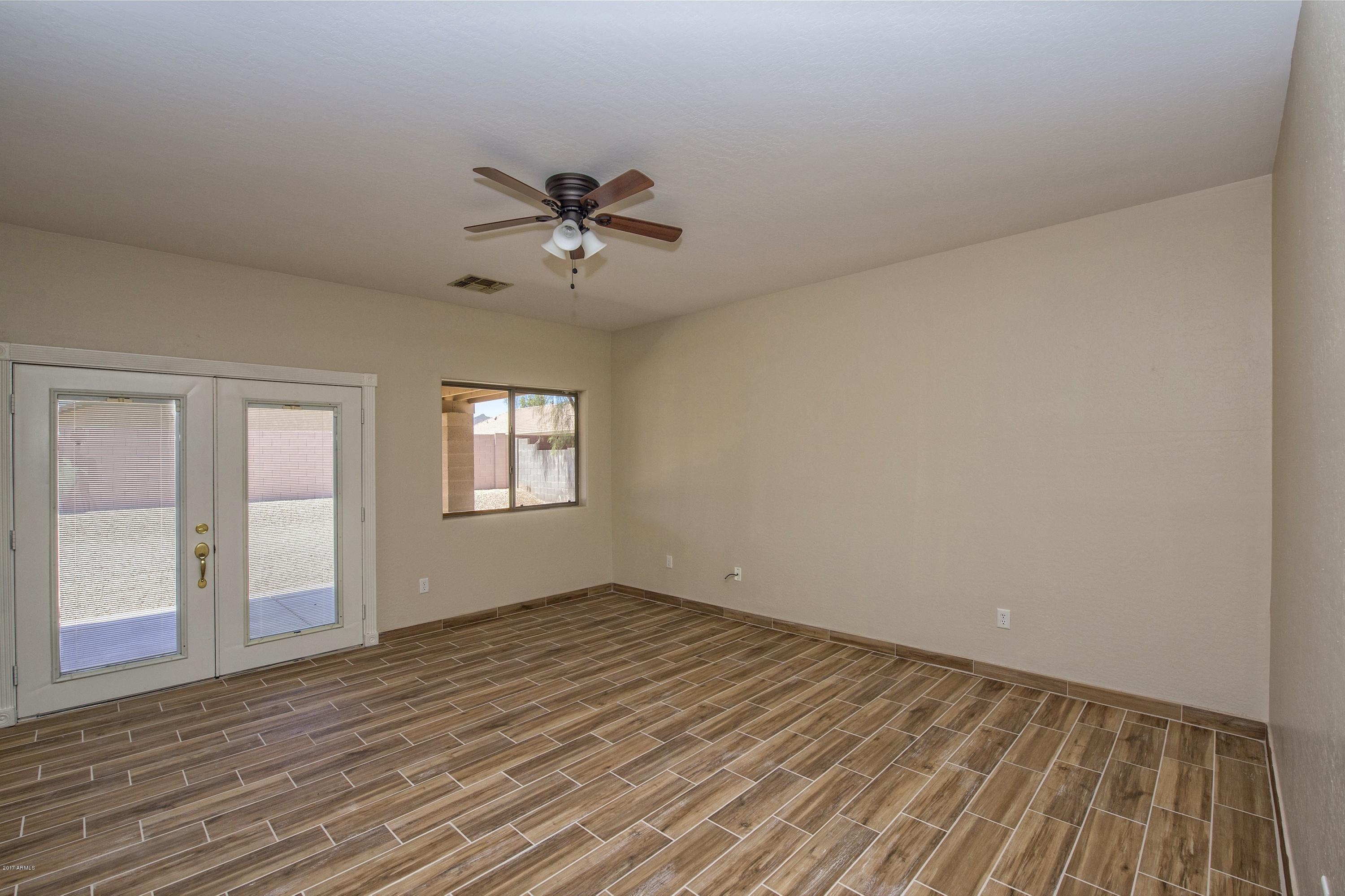 1611 West Fremont Rd. Phoenix, AZ 85041 - Photo 6 of 16 005_Family Room