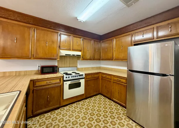 $130,000 | 114 B Crestwood Cove, Clinton, MS 39056