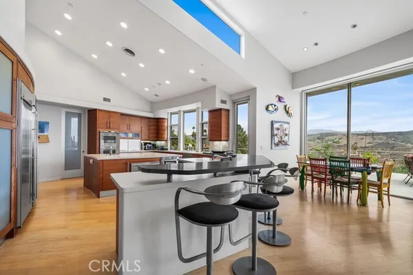 $4,600,000 | 10182 Cowan Heights Drive, North Tustin, CA 92705