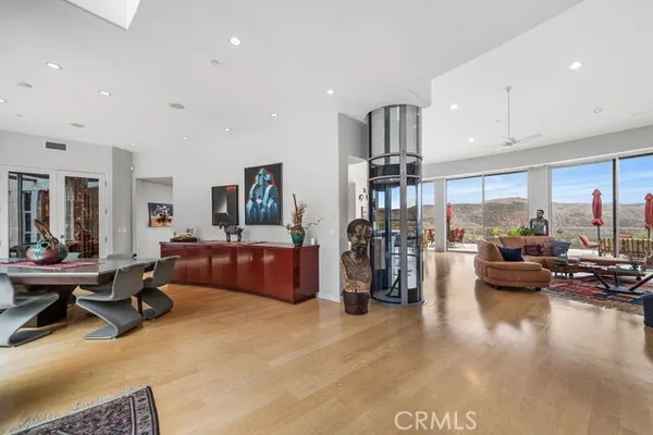 $4,600,000 | 10182 Cowan Heights Drive, North Tustin, CA 92705